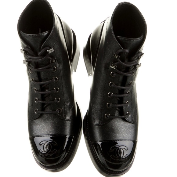 Chanel Interlocking CC Logo Combat Boots w/ Tags NEW - Picture 4 of 6